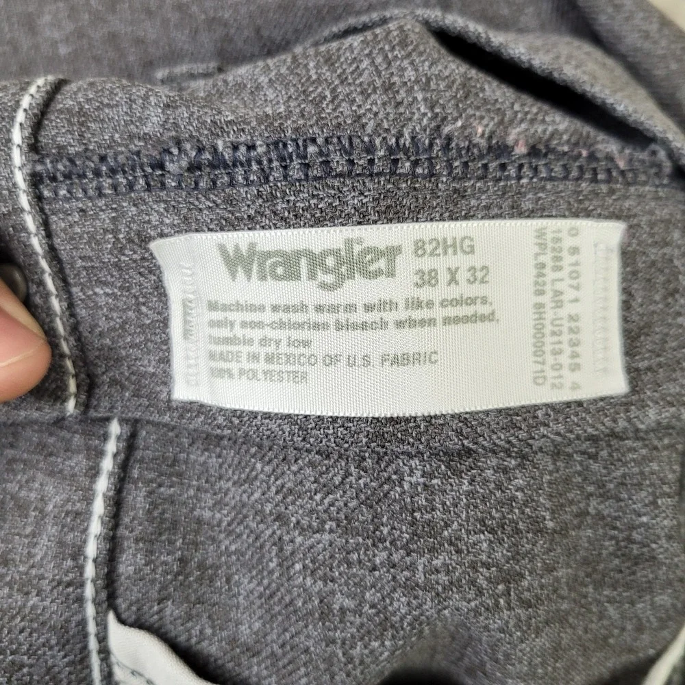 Wrangler Men 38x30 Heather Gray Polyester Wrancher Dress Pants Boot Jeans 82HG